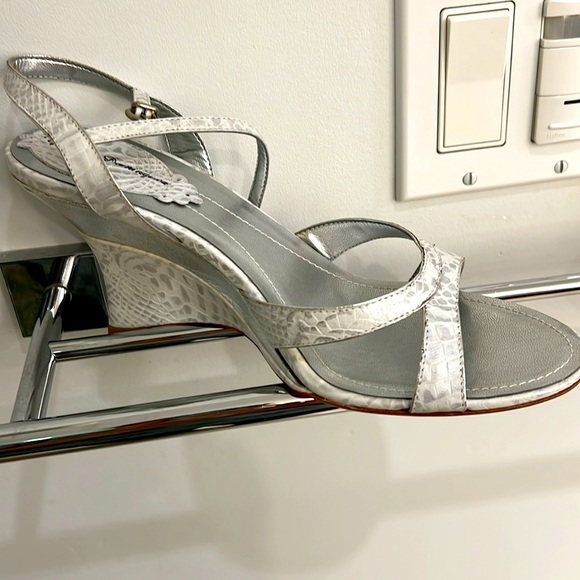 Designer Gabriela Dominguez from Dominican Republic, sandals 8.5 - Picture 6 of 8